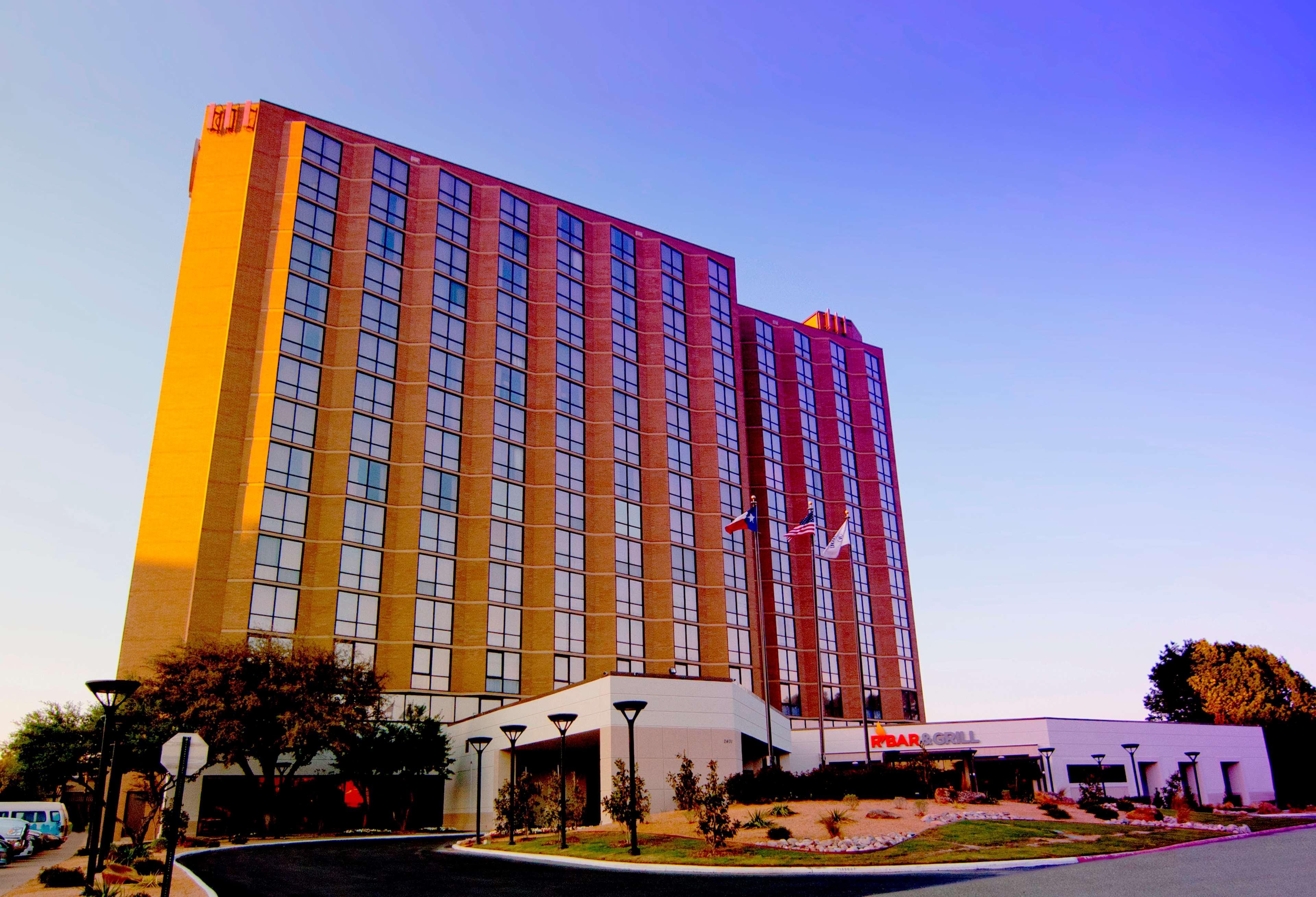 Hilton Arlington Hotel Luaran gambar