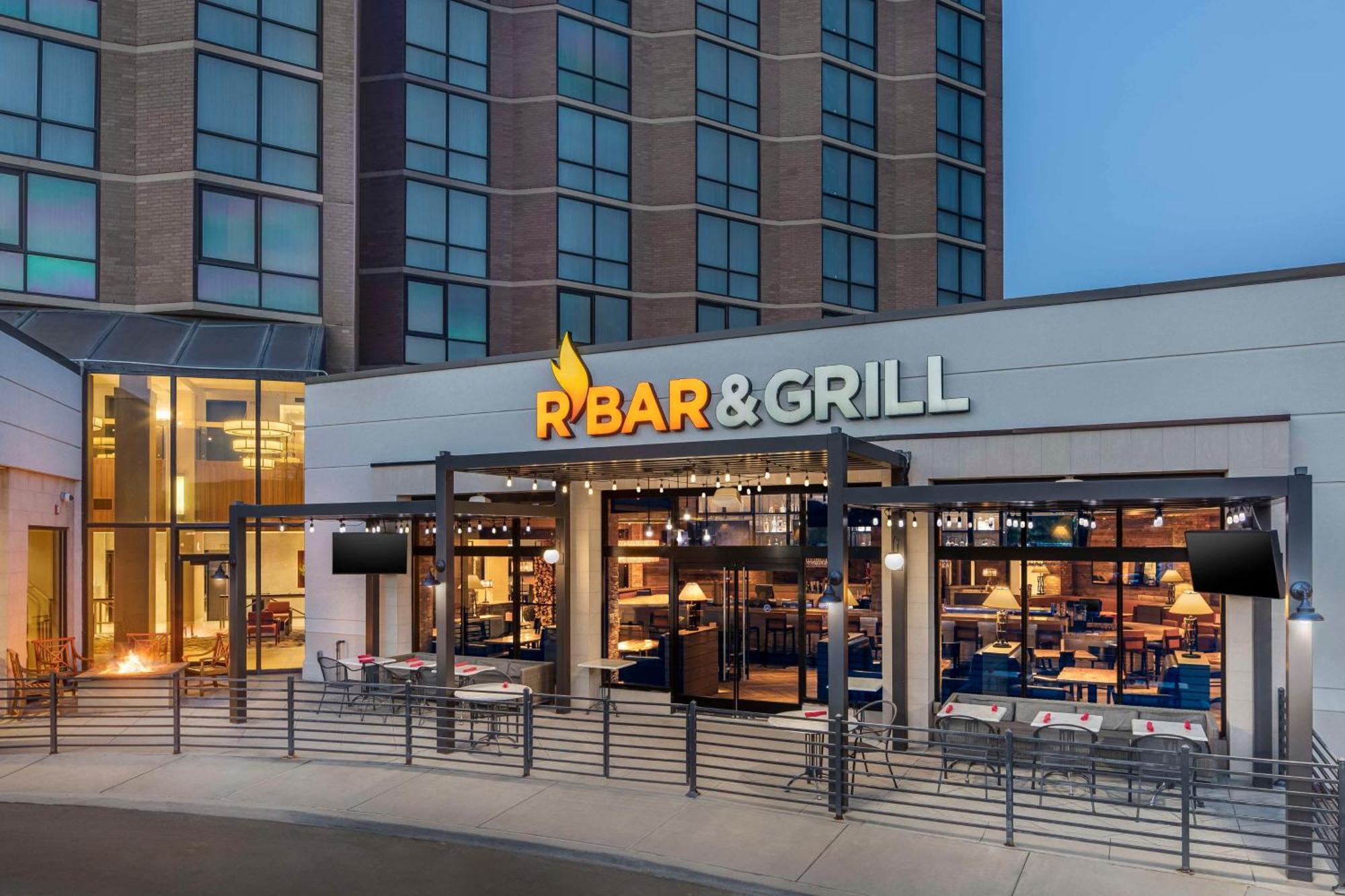 Hilton Arlington Hotel Luaran gambar